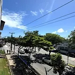 Ap No Centrinho De Canasvieiras ,2 Quadras Mar