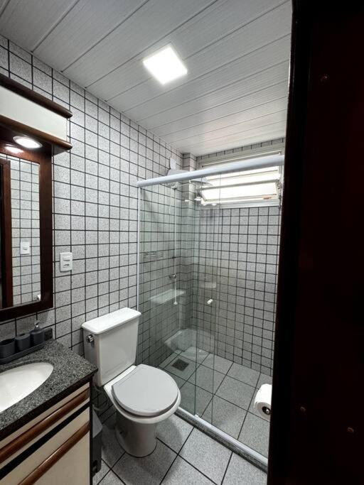 Ap No Centrinho De Canasvieiras ,2 Quadras Mar Apartamento *